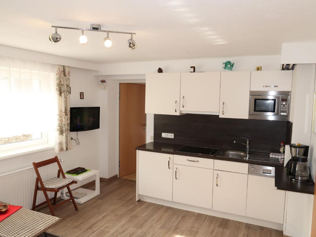 Apartment Leni - Fie150 By Interhome 플리스 외부 사진